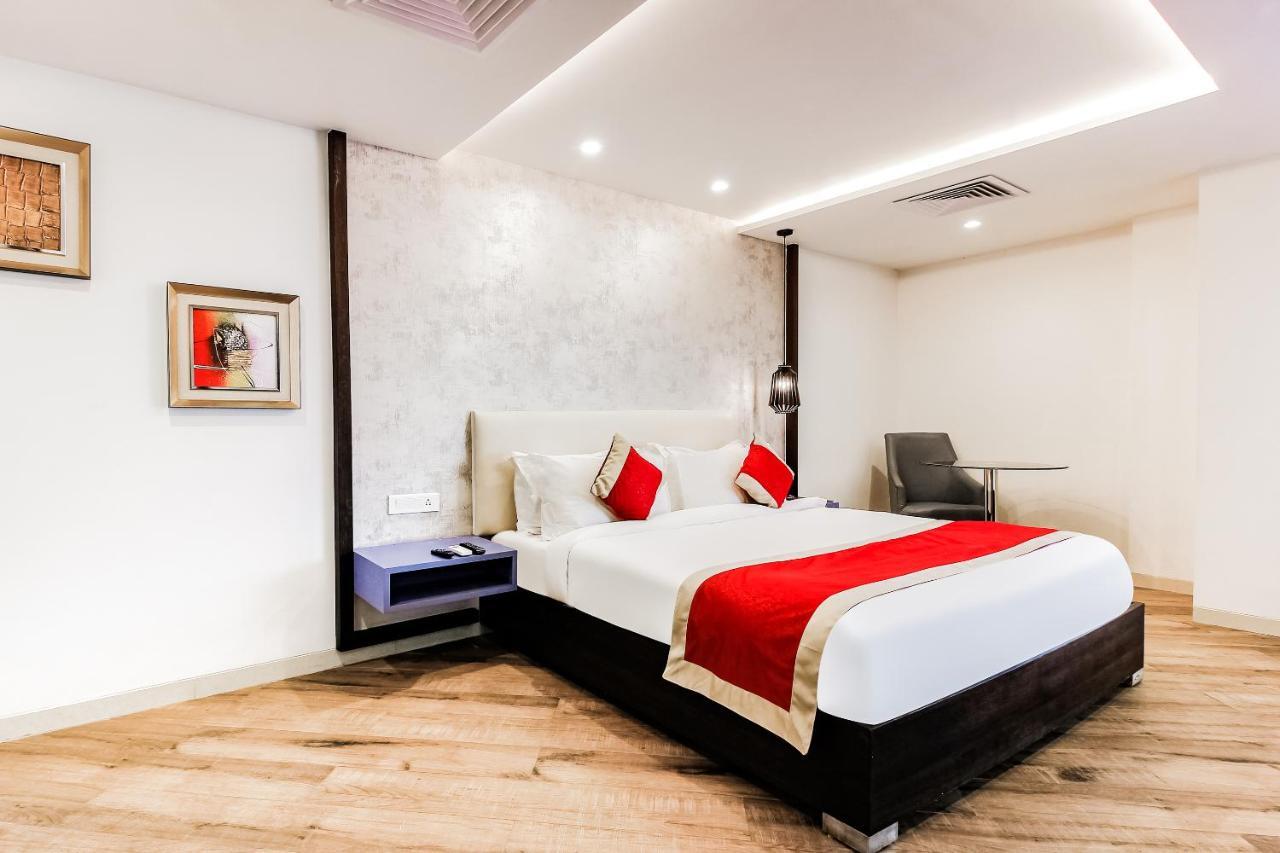 Palette - Hotel Kass Khāpri Екстериор снимка